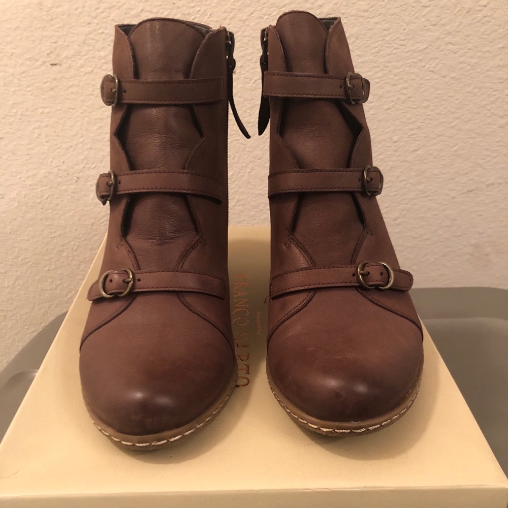Franco Sarto Anessa Tmoro Lea Bootie ~ Wedge Heel